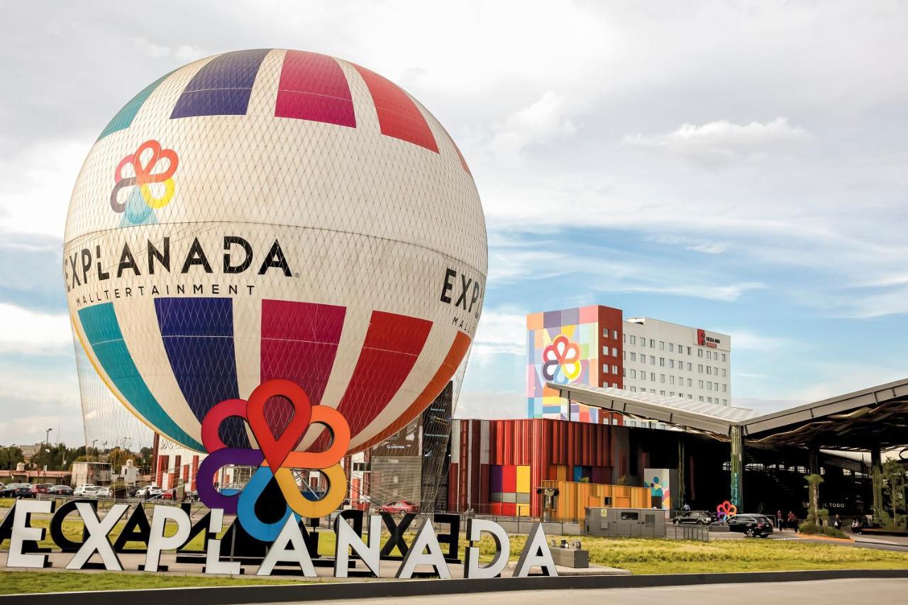 Fiesta Inn Express Puebla Explanada Екстер'єр фото